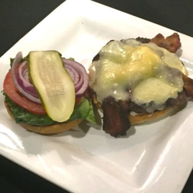 Bacon Cheddar Burger (L).