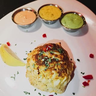 Crab Cake Lunch